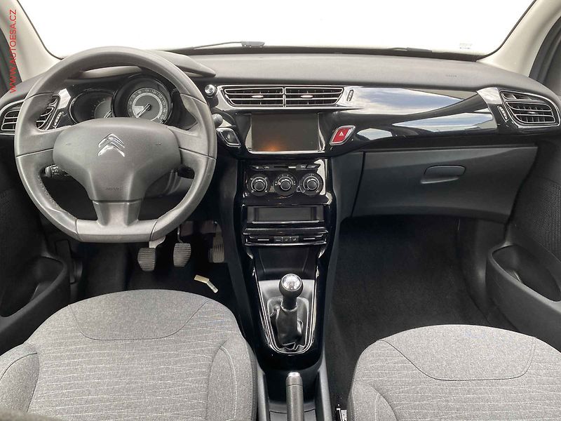 Citroën C3 (2015) 1.2i, Feel - fotka 8 z 15