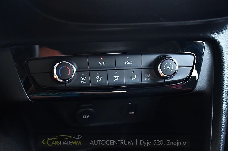 Opel Corsa 1.2T 96kW GS AUTOMAT - fotka 32 z 51
