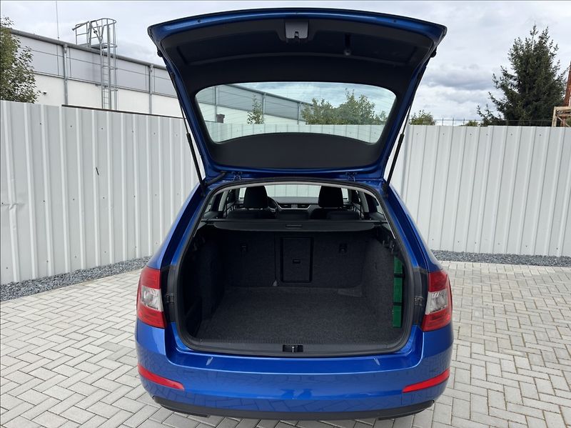Škoda Octavia 1,6 TDI 81kW 2.maj původ ČR - fotka 12 z 50