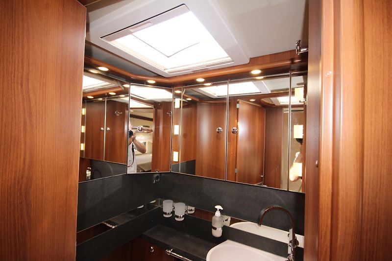 Carthago (2019) CHIC e-line I 50 LE - fotka 32 z 38
