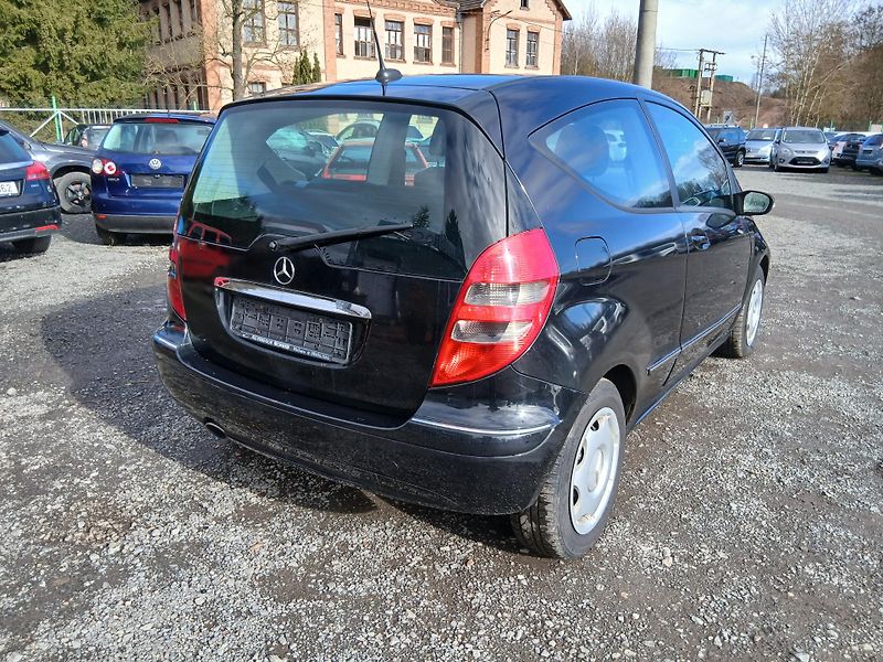 Mercedes-Benz Třídy A 1.7i, Avantgarde  - fotka 10 z 28