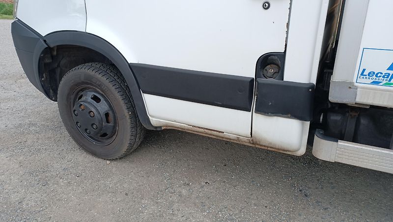 Iveco Daily 35C12 chladír. skříň + čelo  - fotka 24 z 36