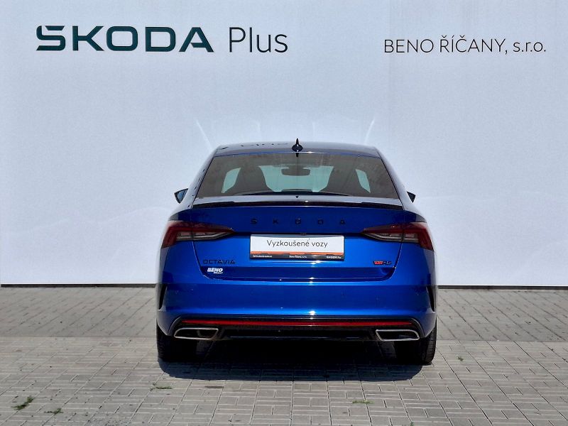 Škoda Octavia (2023) RS DSG 2,0TDi 147kW - fotka 13 z 35