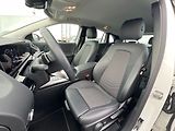 Mercedes-Benz GLA 200 d 4MATIC - náhled 37
