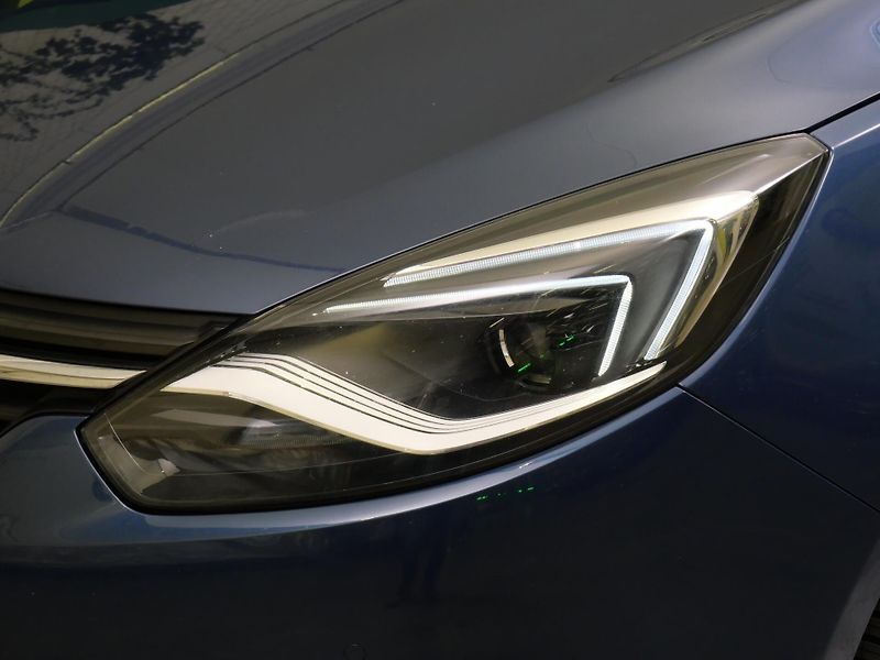 Opel Zafira - fotka 9 z 24