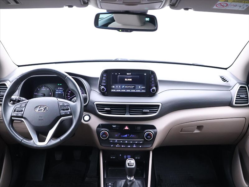Hyundai Tucson 1,6 CRDI 100 kW 4x4 LED CZ - fotka 28 z 36