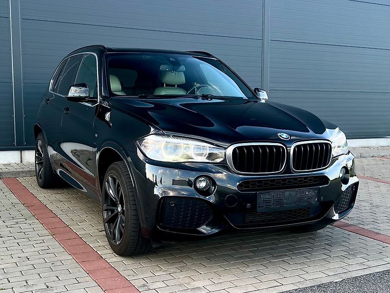 BMW X5 30d xDrive-2019 ALU - fotka 3 z 36