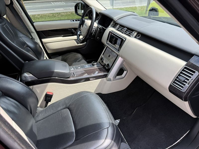 Land Rover Range Rover 5,0 AUTOBIOGRAPHY P525 - fotka 15 z 27