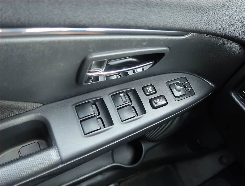 Mitsubishi ASX (2014) 1.6 MIVEC, ČR,1.maj - fotka 15 z 15