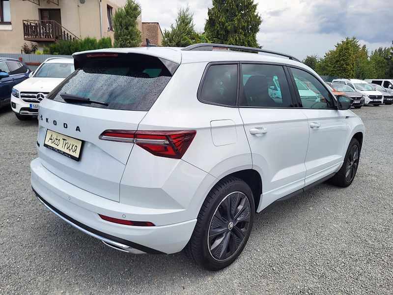 Škoda Karoq 1.5 TSI 110kW DSG SPORTLINE - fotka 4 z 48