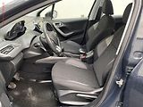 Peugeot 2008 (2018) 1.2 PT, ČR, Active, +kola - náhled 9