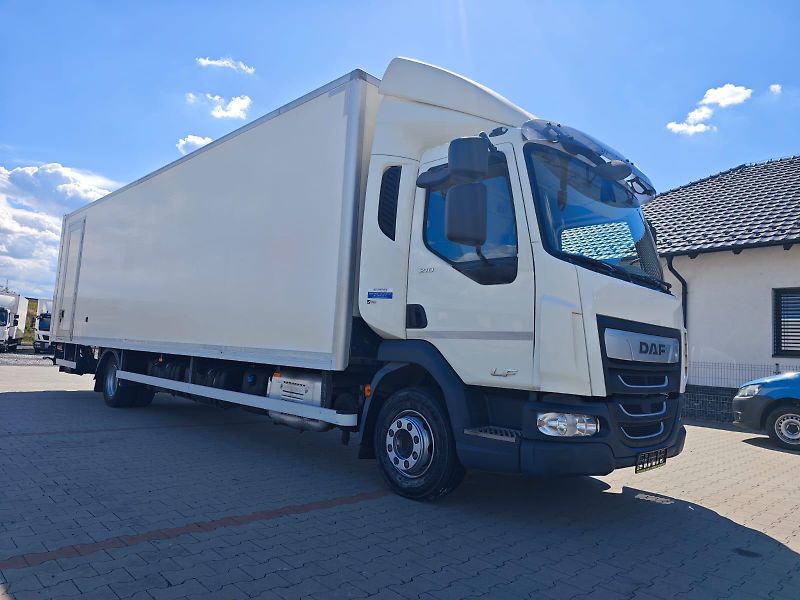 DAF LF 210, 21 palet, čelo - fotka 2 z 26