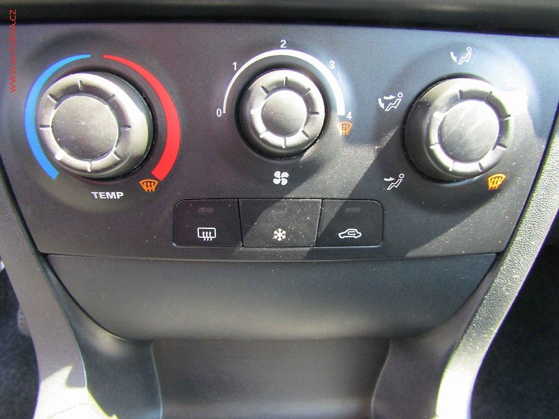 Fiat Stilo (2007) 1.4 i, AC - fotka 13 z 15