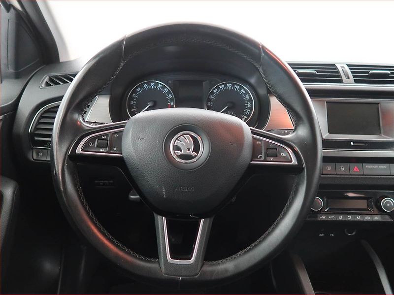 Škoda Fabia (2015) Style 1.4 TDI, po STK - fotka 20 z 20