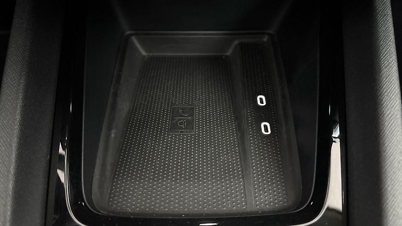 Škoda Octavia 2.0 TDI Style - fotka 23 z 26