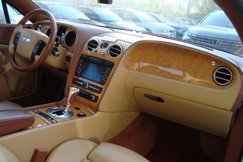 Bentley Continental GT (2007) 6.0W12,Diamond SERIES MULLINER - fotka 33 z 53