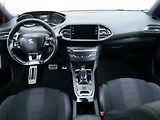 Peugeot 308 (2019) 1.5 HDi, 2.maj,ČR, AT, navi - náhled 8