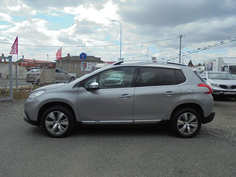Peugeot 2008 (2014) 1.6 HDI- NAVI- DIGI A/C- KŮŽE - fotka 4 z 11