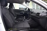Hyundai i30 1.6CRDi SMART KAMERA CARPLAY - náhled 16