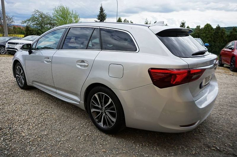 Toyota Avensis (2017) TREND 2,0 D.4D 105 kW - fotka 6 z 49