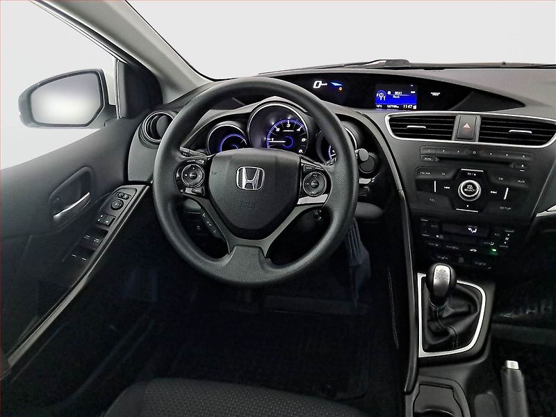 Honda Civic (2015) 1.6 i-DTEC, Tempomat - fotka 7 z 17