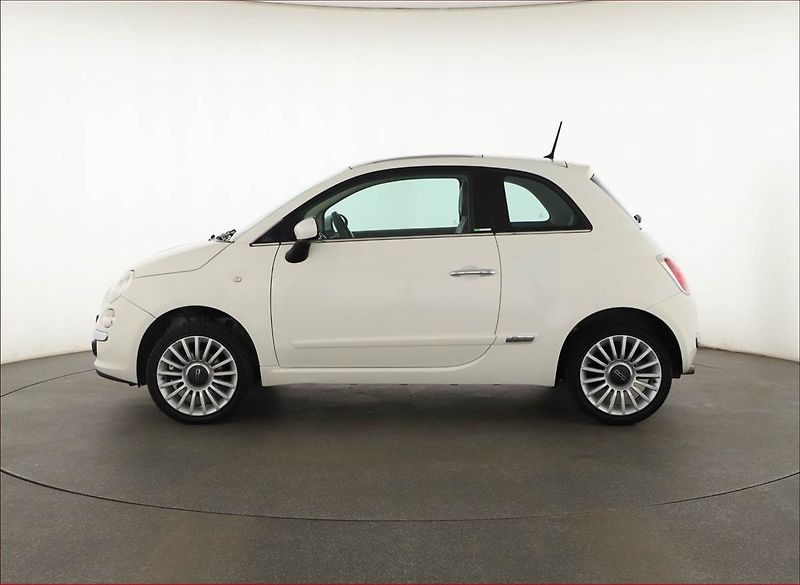 Fiat 500 (2015) 1.3 MultiJet, Pan. střecha - fotka 3 z 12