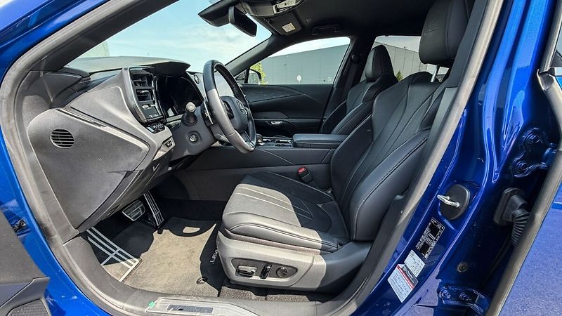 Lexus RX 500h 500H 2,4 HEV F SPORT - fotka 8 z 29