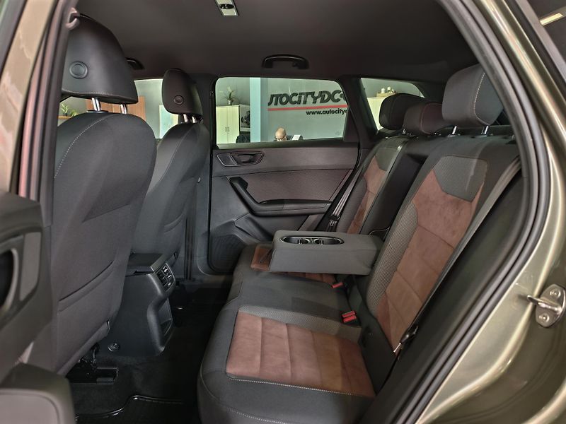 Seat Ateca 1.4 TSi 110kW DSG XCELLENCE - fotka 10 z 24
