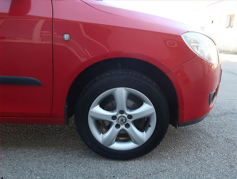Škoda Fabia (2009) 1.2, po STK, za super cenu - fotka 15 z 15