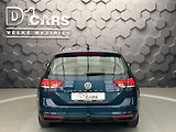 Volkswagen Passat 2.0 TDi LED SVĚTLA, rezervace - náhled 2