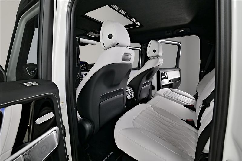 Mercedes-Benz Třídy G G63 4x4 / NIGHT II / TV / BURM - fotka 22 z 25