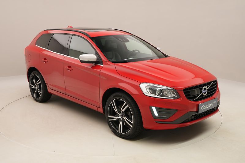 Volvo XC60 D3 R-DESIGN - fotka 16 z 45
