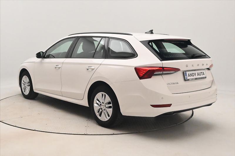 Škoda Octavia 2,0 TDI 110kW DSG Ambition Zár - fotka 7 z 29