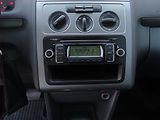Volkswagen Touran (2009) 1.9 TDI, Automat, Serv.kniha - náhled 16