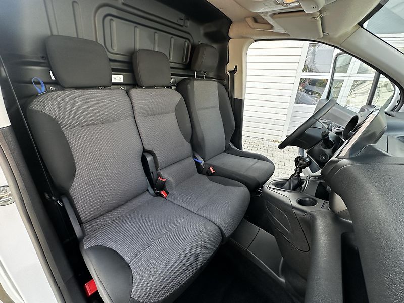 Opel Combo VAN-1.5CDTi-75KW-L1H1-KLIMA- - fotka 9 z 21