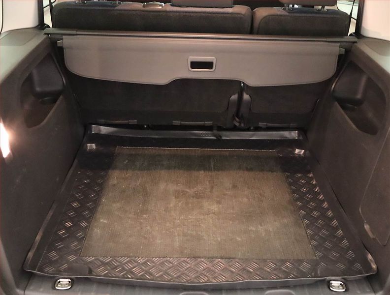 Volkswagen Caddy (2017) 2.0 TDI, 5Míst - fotka 13 z 16