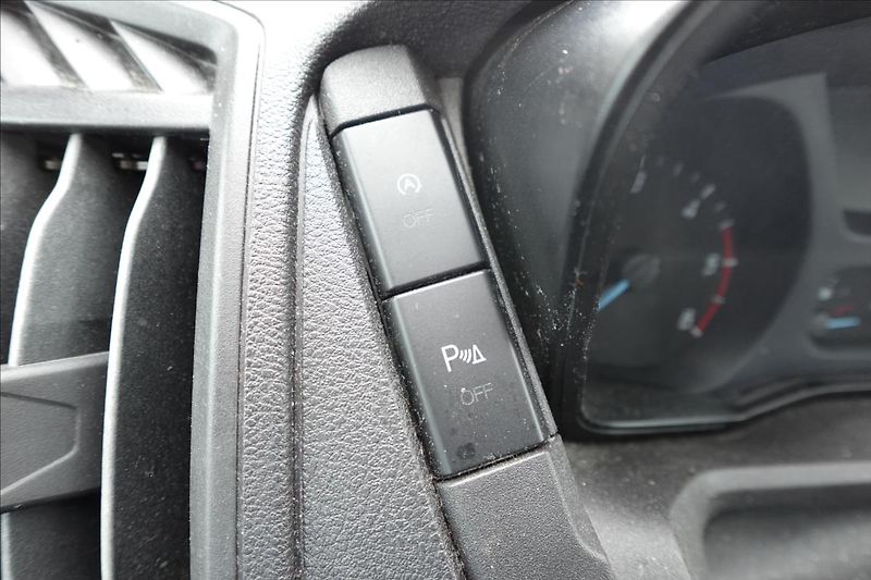 Ford Transit 2,0 TDCi  L3H2 9MÍST KLIMA SER - fotka 37 z 45