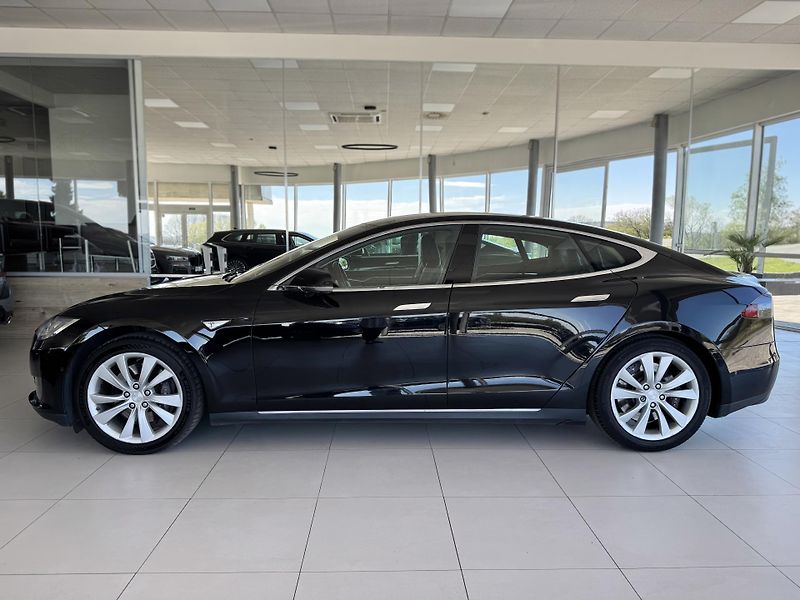 Tesla Model S 90D AWD*CCS*Vzduch - fotka 8 z 31