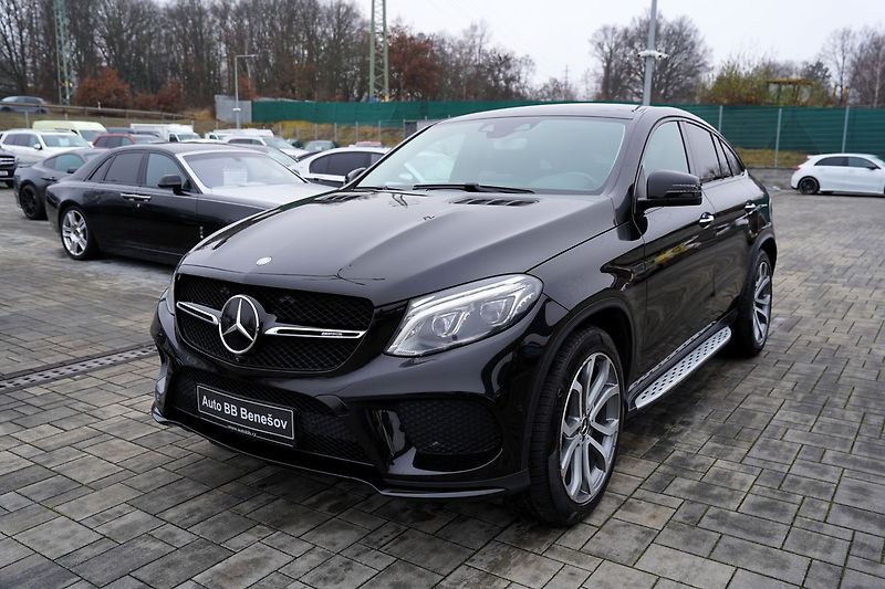 Mercedes-Benz GLE GLE43 AMG 4Matic/9AT/370PS/DPH - fotka 2 z 45
