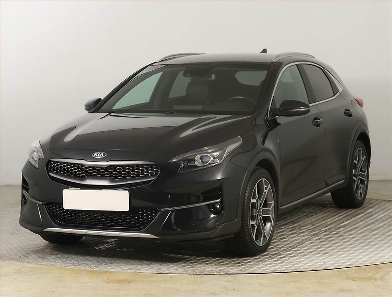 Kia XCeed (2019) TOP 1.4 T-GDI, Automat - fotka 2 z 26
