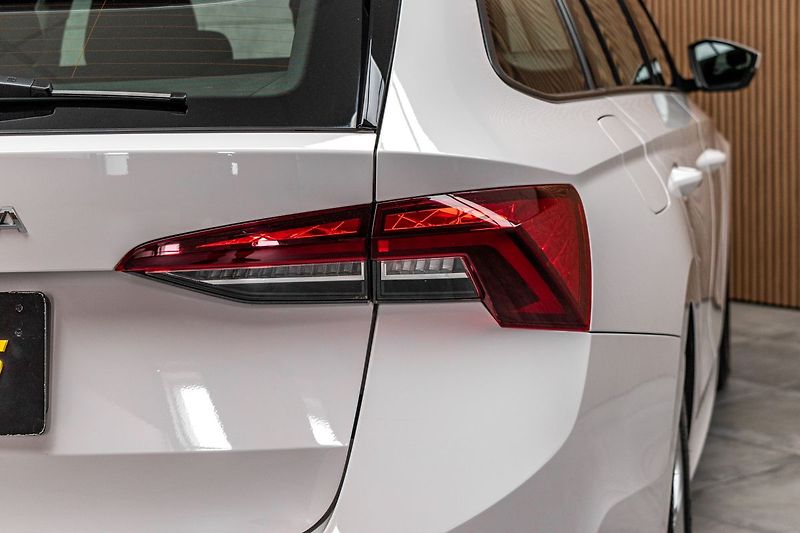 Škoda Octavia 1.0 TSI AMBITION+*DPH*ČR 1.MAJ - fotka 35 z 39