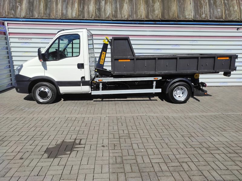Iveco Daily 3,0 35S18 HÁK,nosič kontejneru - fotka 2 z 23
