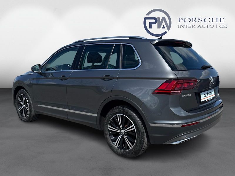 Volkswagen Tiguan 2.0 TSI DSG Highline 4Motion 1 - fotka 8 z 30