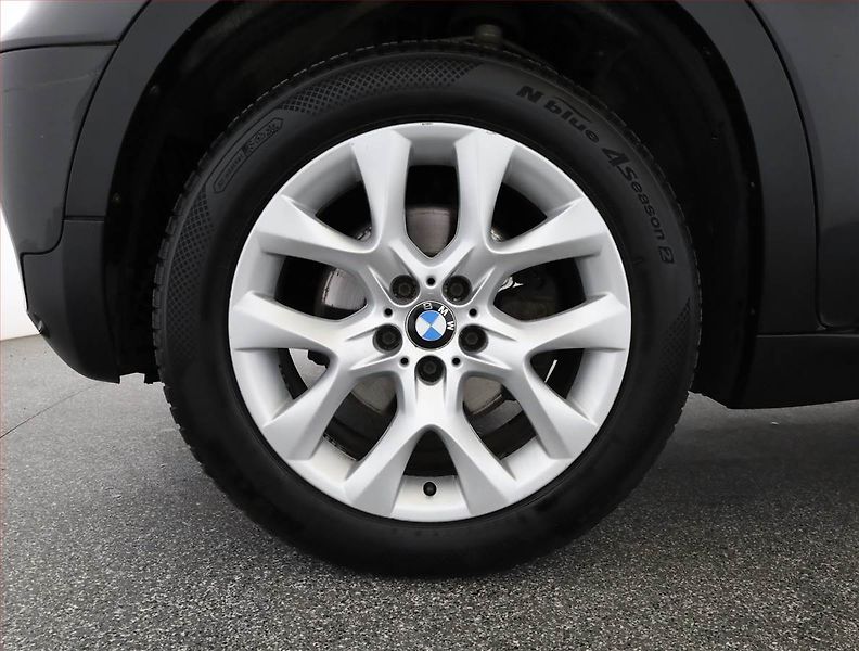 BMW X5 (2011) xDrive30d, 4X4, Automat, Kůže - fotka 18 z 18