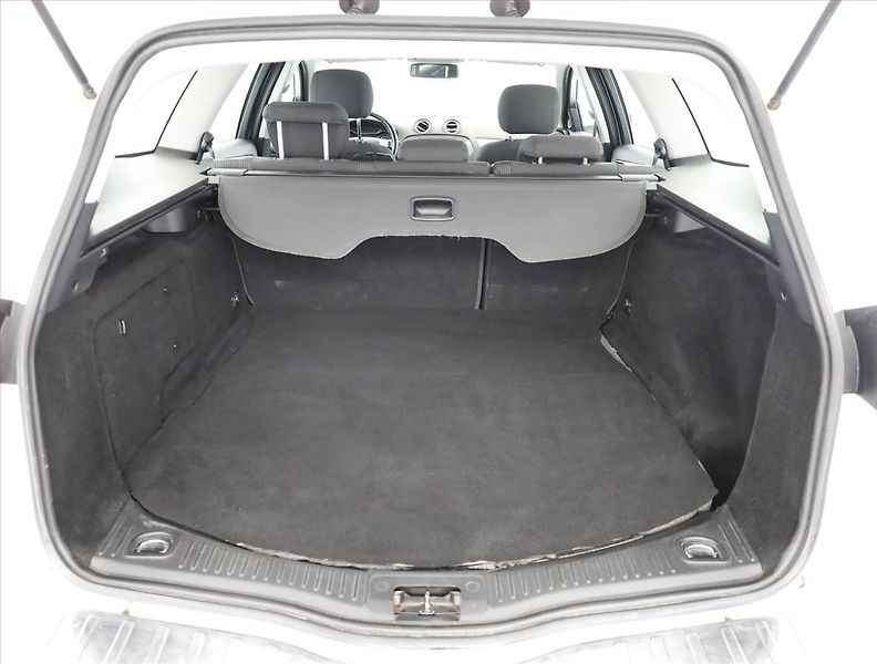 Ford Mondeo (2013) 2.0 TDCi, Automat, Serv.kniha - fotka 19 z 19