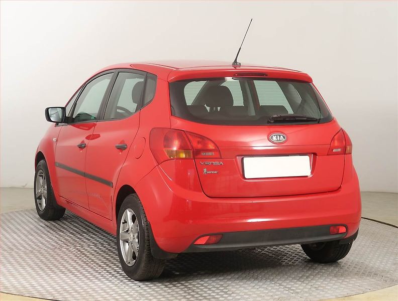 Kia Venga (2010) 1.4 CVVT, Serv.kniha - fotka 4 z 15