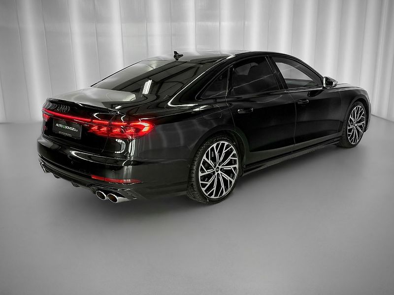 Audi S8 TFSi QUATTRO, MASÁŽE, B&O ADVA - fotka 6 z 42
