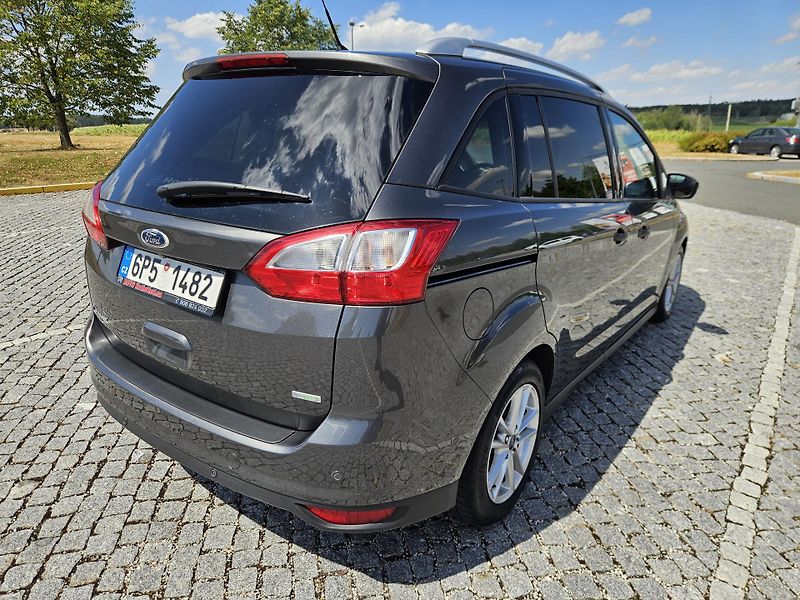 Ford Grand C-MAX (2015) 7 MÍST,HEZKÝ STAV,  SPLÁTKY  - fotka 7 z 27
