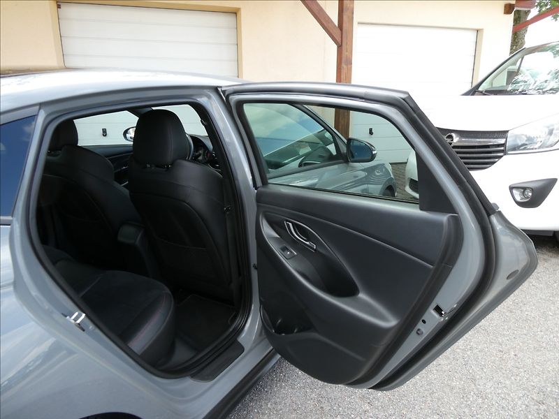 Hyundai i30 2,0 i N 202kW serviska - fotka 26 z 50