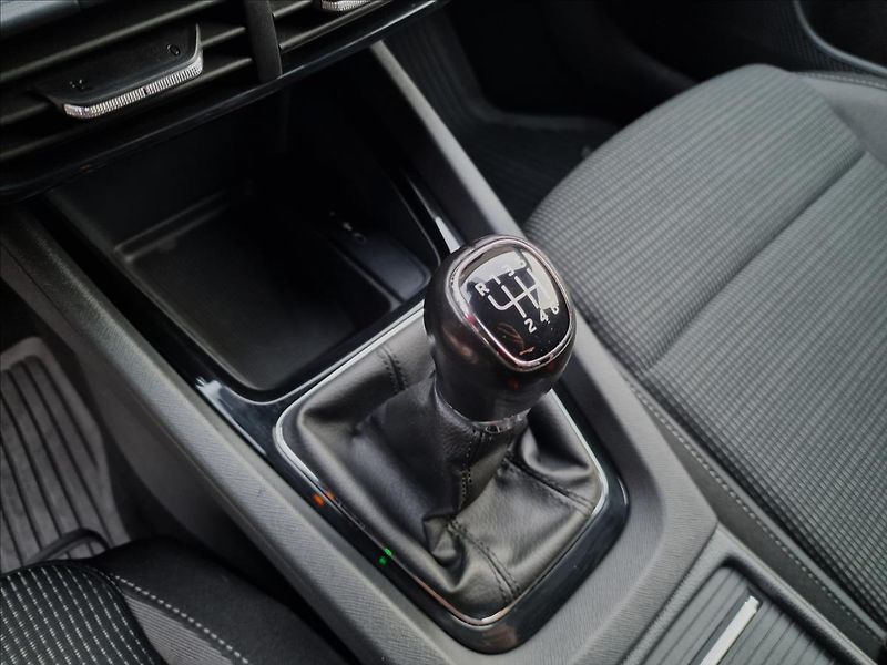 Škoda Octavia 2.0TDI Ambition,ČR,1.Majitel - fotka 35 z 50
